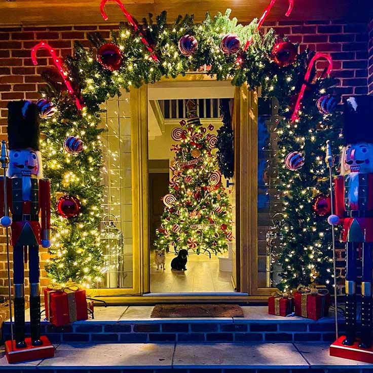 Michelle Keegan and Mark Wright's last year Christmas Decorations Michelle Keegan and Mark Wright's last year Christmas Decorations by Elements Home & Garden